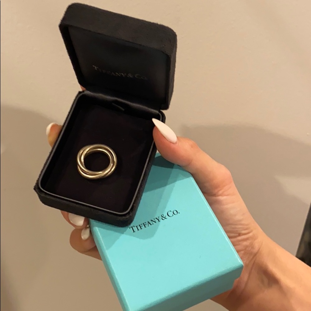 Tiffany ring